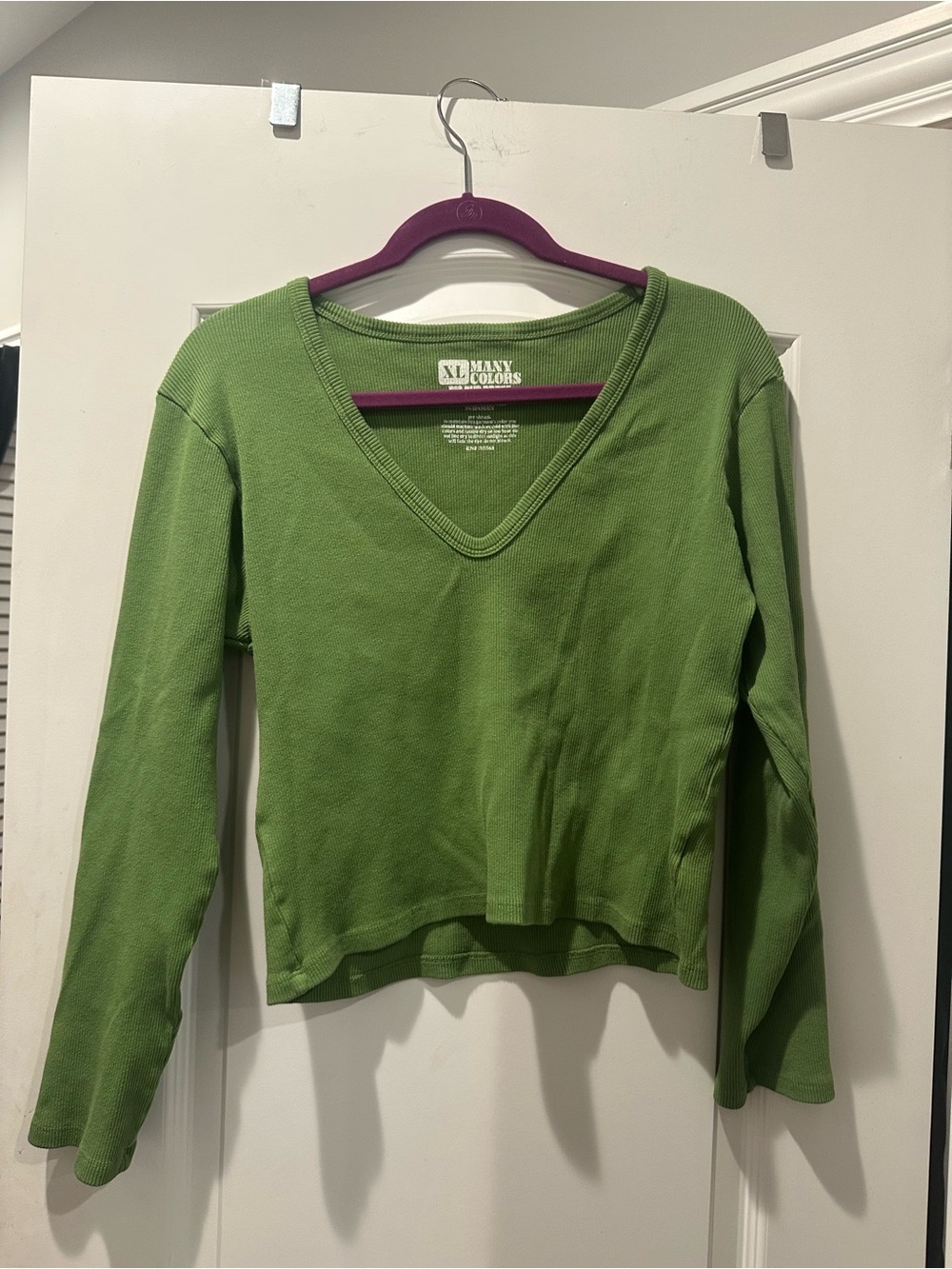 Big Bud Press Green V-Neck Long Sleeve Women's Top. Size XL
